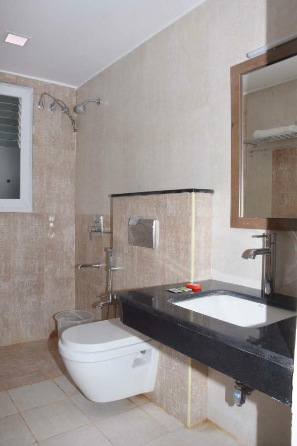 Salem Regency - A Business Stay Ngoại thất bức ảnh